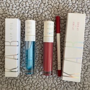 KAB Lip Bundle: includes Lip oil, lip gloss and lip liner